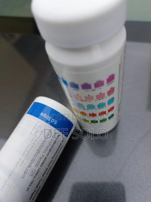Chlorine Test Stripes · Photo 1