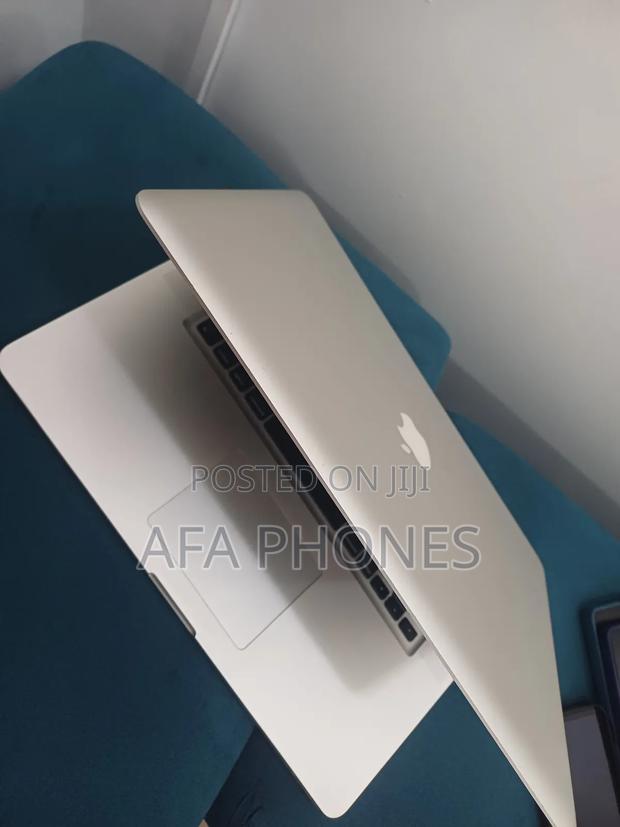 Desktop Computer Apple Mac Pro 12GB Apple M1 Max SSD 512GB · Photo 5