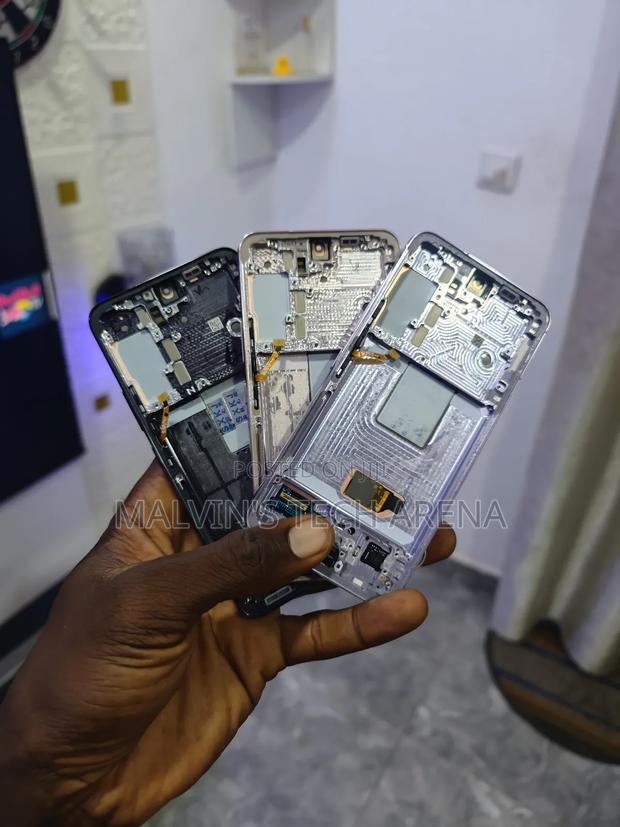 S22 Screen · Photo 2