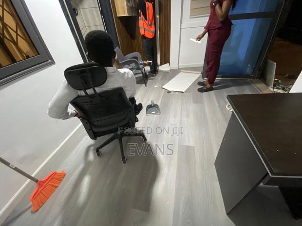 Wall And Floor Design · Photo 3