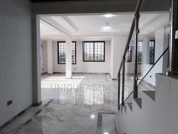 4bdrm Duplex in East Legon for rent · Photo 6