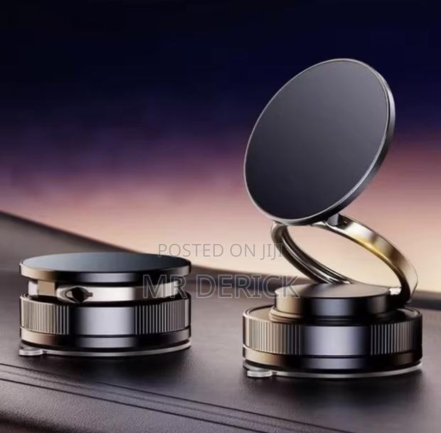 Vacuum Magnetic Mobile Phone Holder · Photo 2