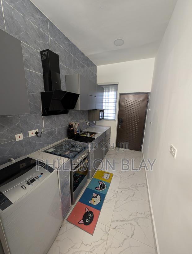 Furnished 1bdrm Apartment in Abby And Gayle, Lake Side Estate for rent · Photo 4