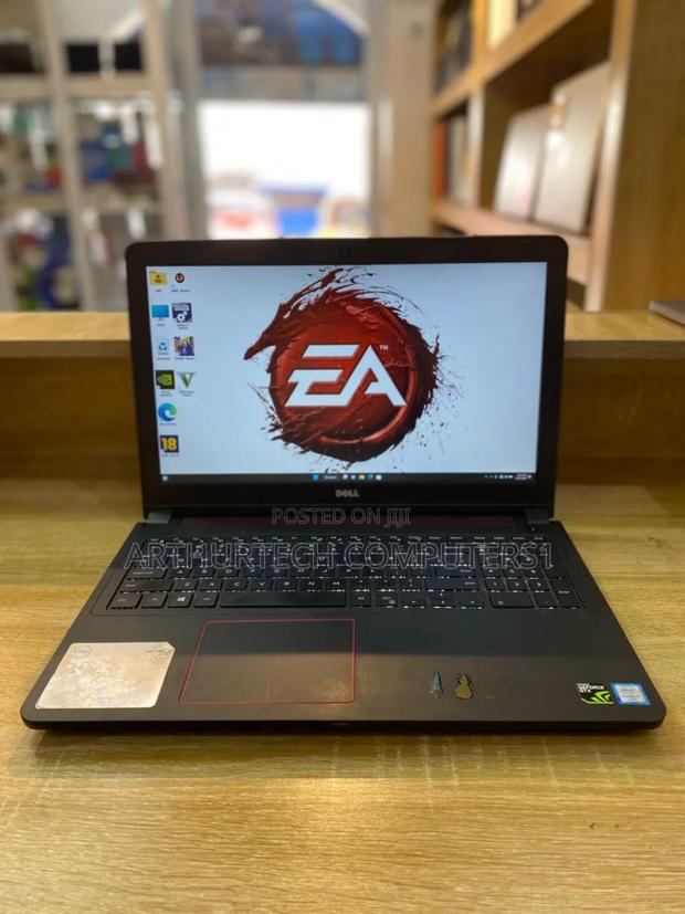 Laptop Dell Inspiron 15 7559 16GB Intel Core I7 HDD+SSD 1T · Photo 1