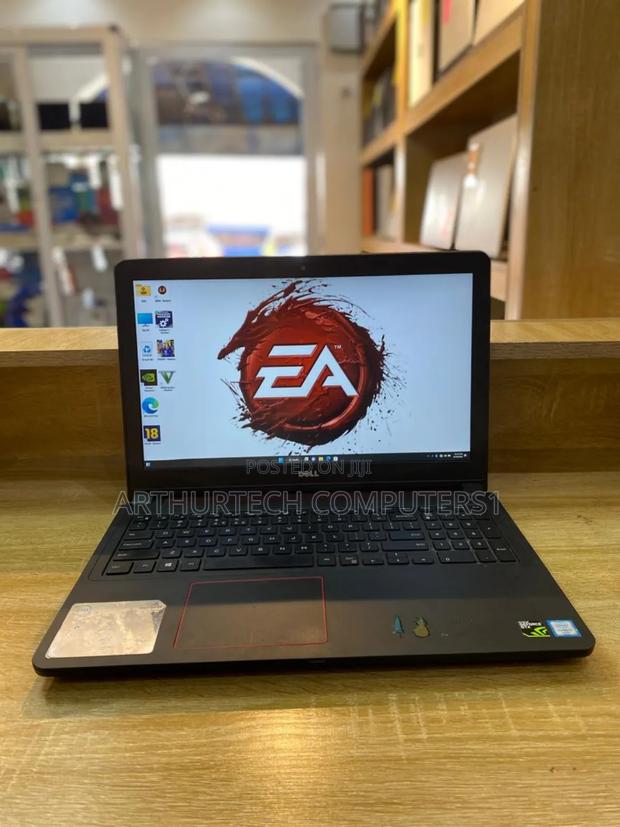 Laptop Dell Inspiron 15 7559 16GB Intel Core I7 HDD+SSD 1T · Photo 2