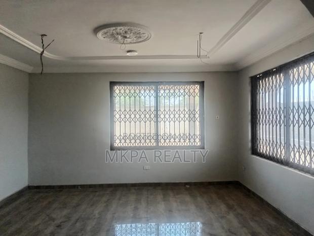 3bdrm Apartment in Mkpa Realty, Tamale Municipal for rent · Photo 3