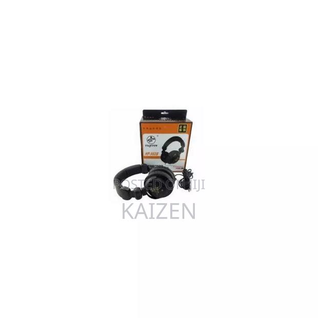 Studio Headset · Photo 2
