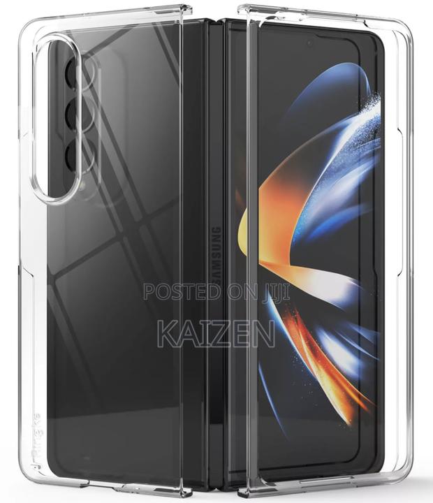 Samsung Fold 4 Case (Leather) · Photo 2