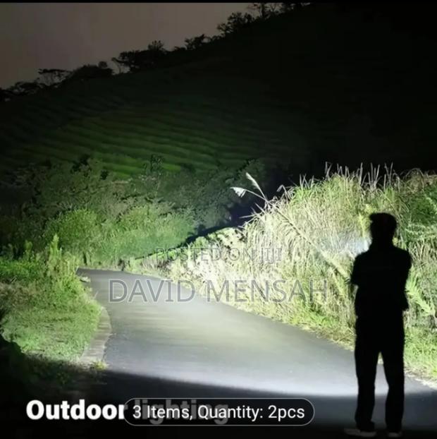 Portable Led Flashlight · Photo 6