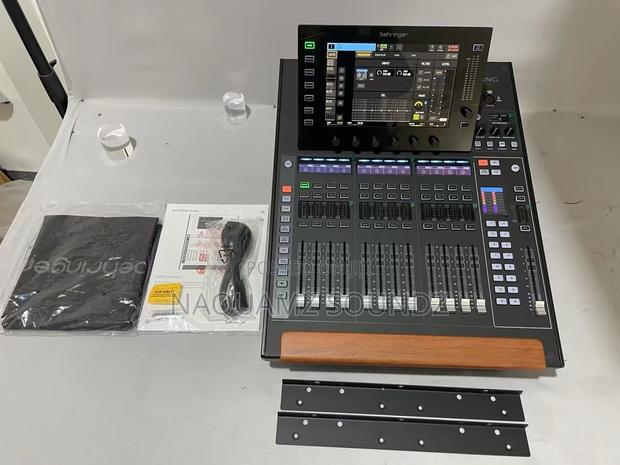 All Digital Boards Available · Photo 3