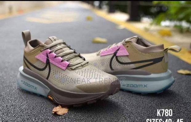 Nike Air Zoom X · Photo 1