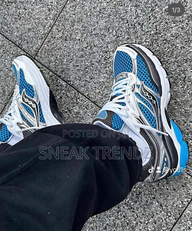 Saucony Sneaker Og Blue · Photo 3