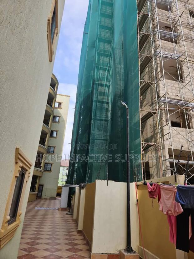 Quality Construction Net - ( 3m * 50m ). · Photo 4