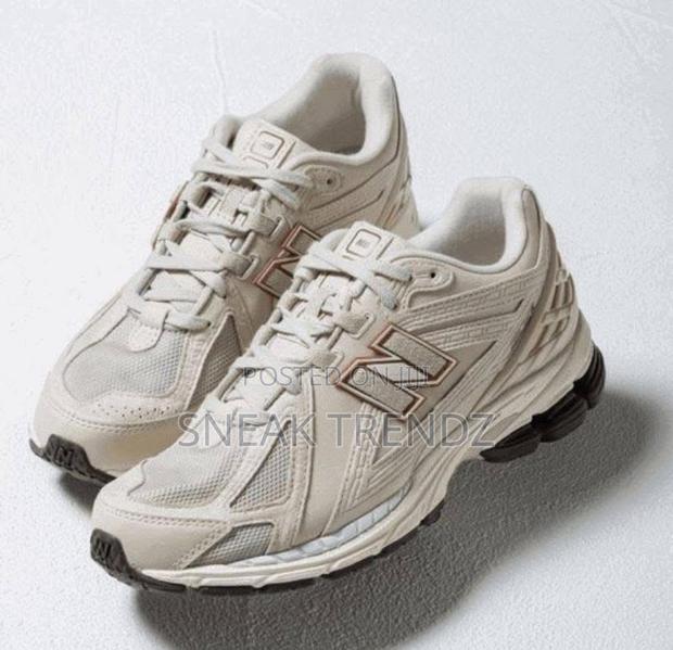 New Balance 1906 Og Cream · Photo 1