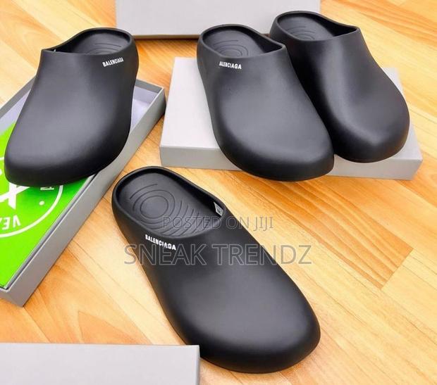 Balenciaga Original Slide Black · Photo 2
