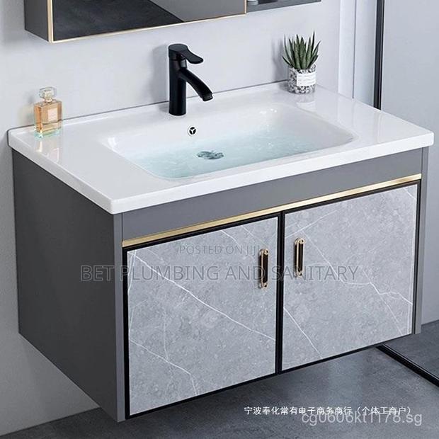 Complete Cabinet Basin With Mirror and Tap_cabinet Basin · Photo 1