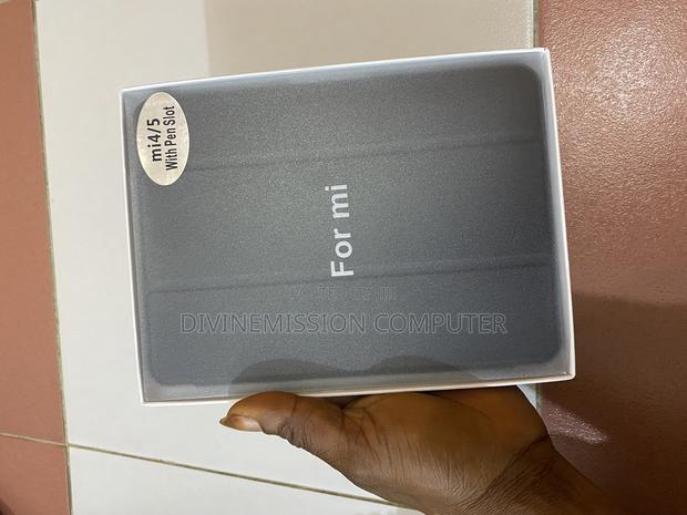 iPad Mini 4/5 Smart Case/Cover With Pen Space · Photo 1