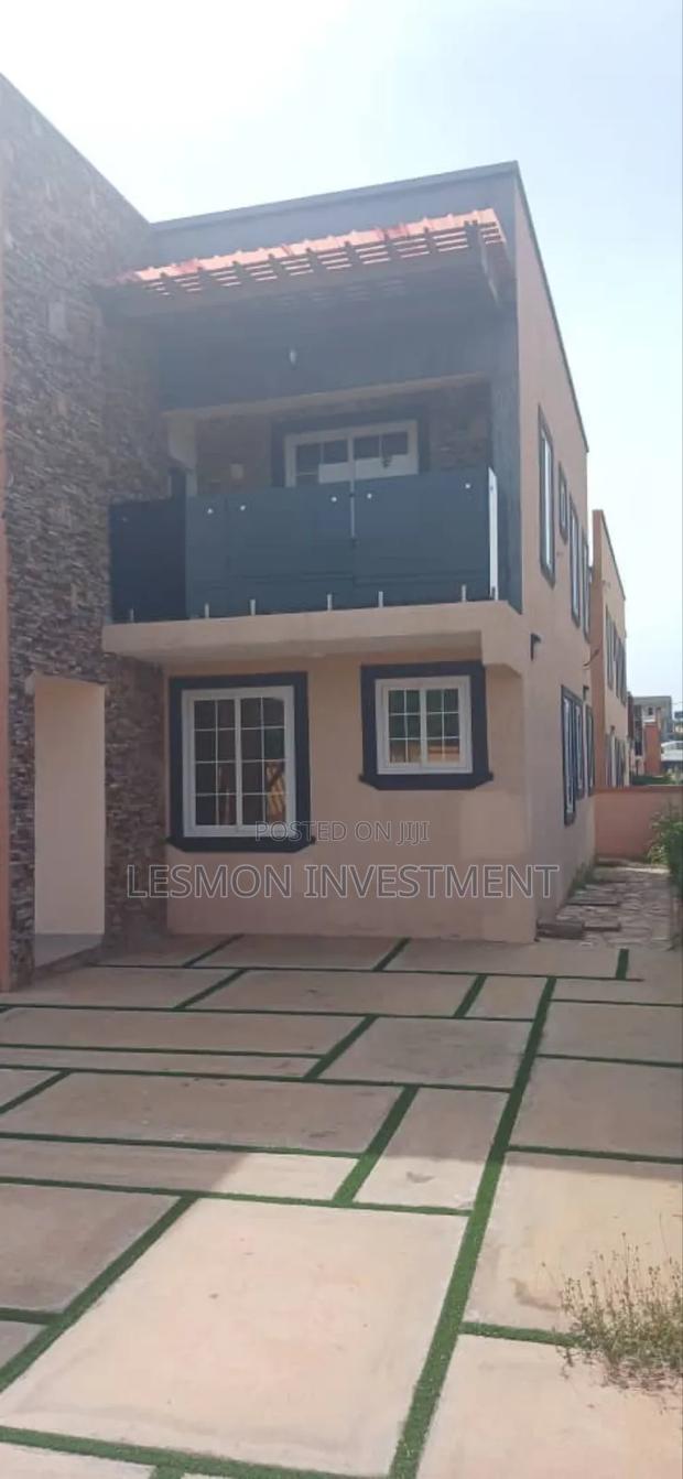 4bdrm Duplex in Airport Residential Area for rent · Photo 1