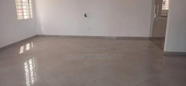 4bdrm Duplex in Airport Residential Area for rent · Photo 8