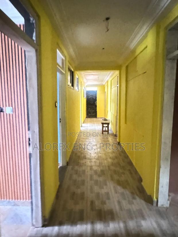 22 Room Hotel for Sale at Oyarifa Teiman · Photo 2