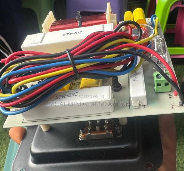 JLD 2 Channel 2000w Speaker Crossover (Pair) · Photo 2