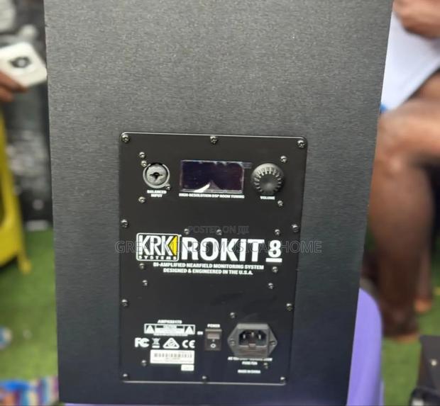 KRK Rokit 8 Studio Monitor · Photo 2