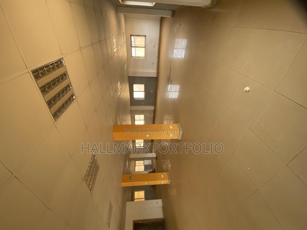 17000 SQM Warehouse With Office Space for Rent Tema · Photo 3