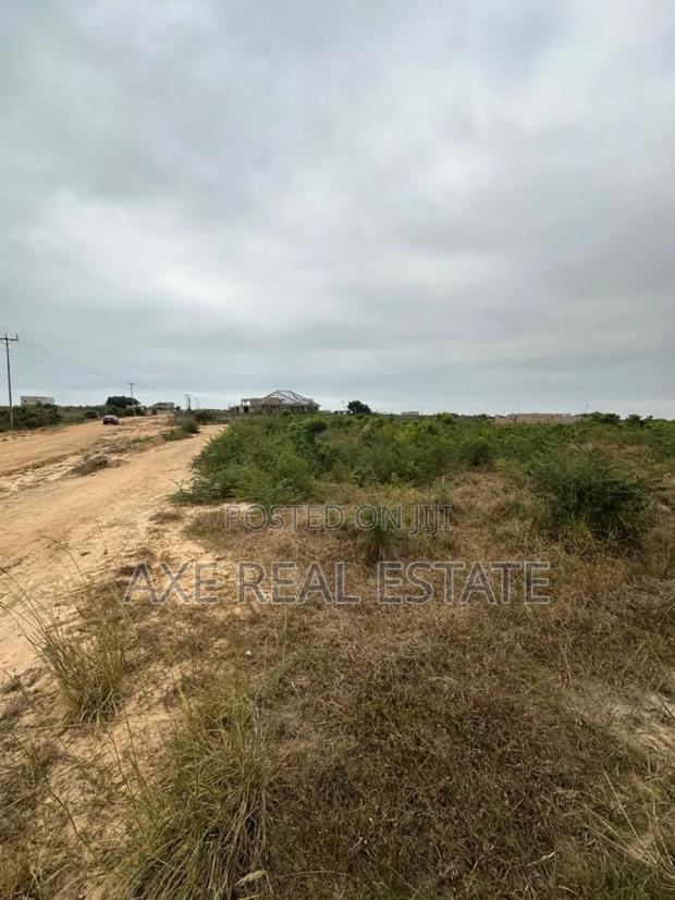 Huge Future Investment on Plots at Prampram Beach Road · Photo 2