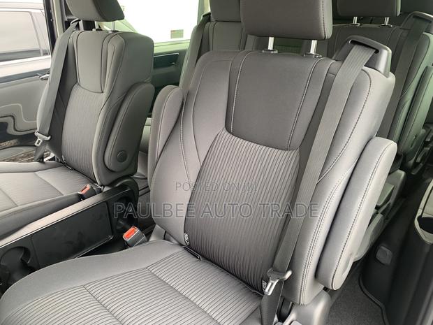 New Toyota HiAce 2024 White · Photo 7