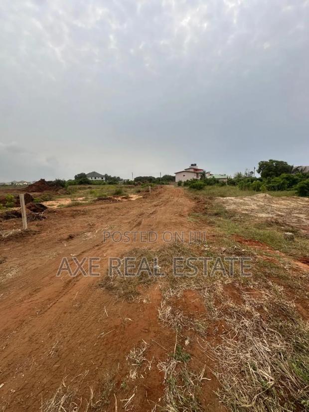 Solid Multipurpose Plots at Prampram · Photo 2