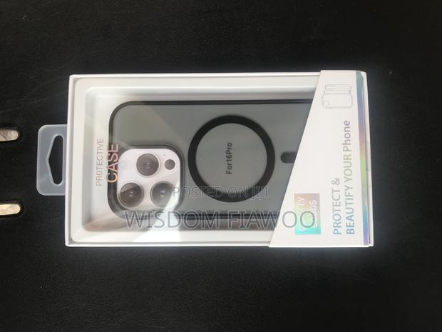 iPhone 16pro Max Magsafe Cover · Photo 3