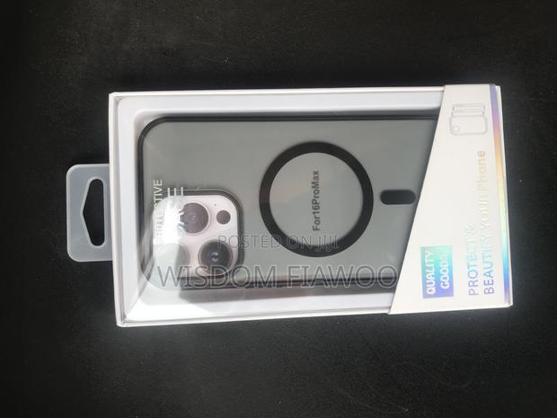 iPhone 16pro Max Magsafe Cover · Photo 2