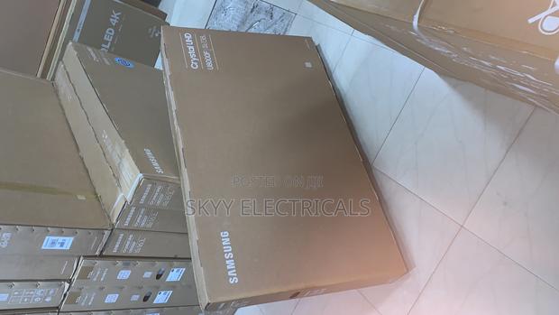 Samsung 50”Crystal Uhd 4k · Photo 1