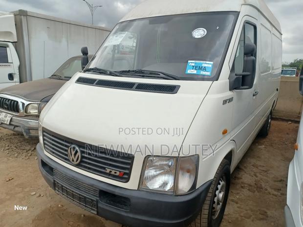 Volkswagen LT 2000 Beige · Photo 3
