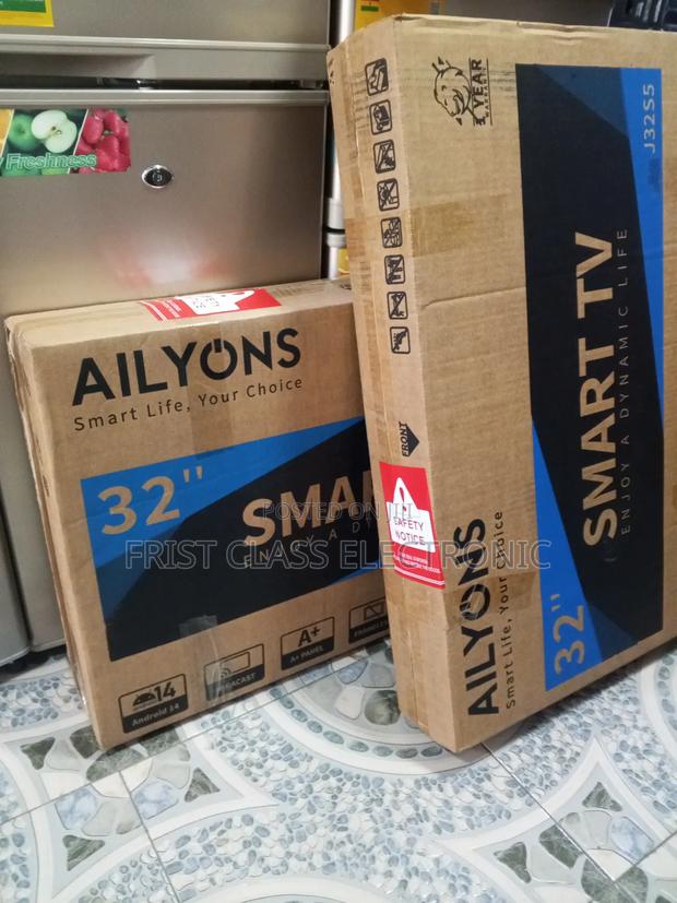 Let's Go of Boredom With Ailyons Smarr · Photo 1