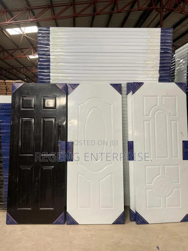 Wooden Door Fort (3ft) · Photo 1