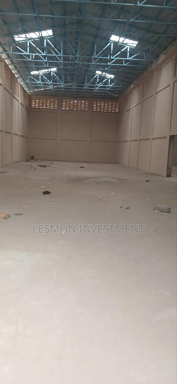 Warehouse for Rent · Photo 4