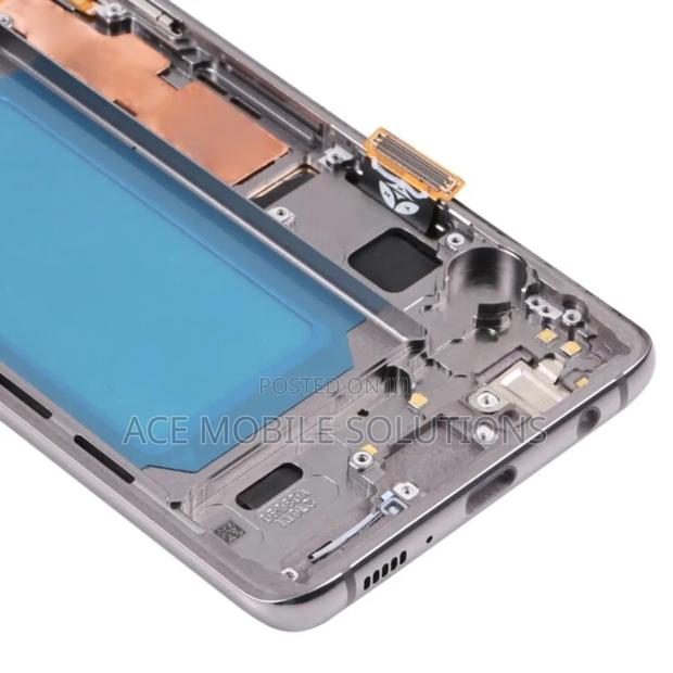 Samsung S10 Screen · Photo 2
