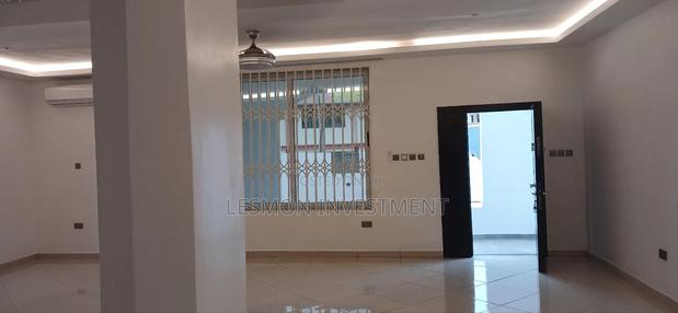4bdrm House in East Legon, American House for sale · Photo 4