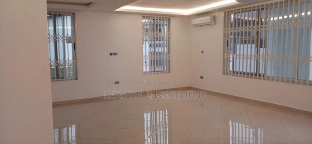 4bdrm House in East Legon, American House for sale · Photo 5