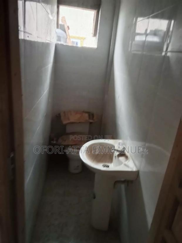 2bdrm Apartment in Amasaman Obeyeyie, Pokuase for rent · Photo 5