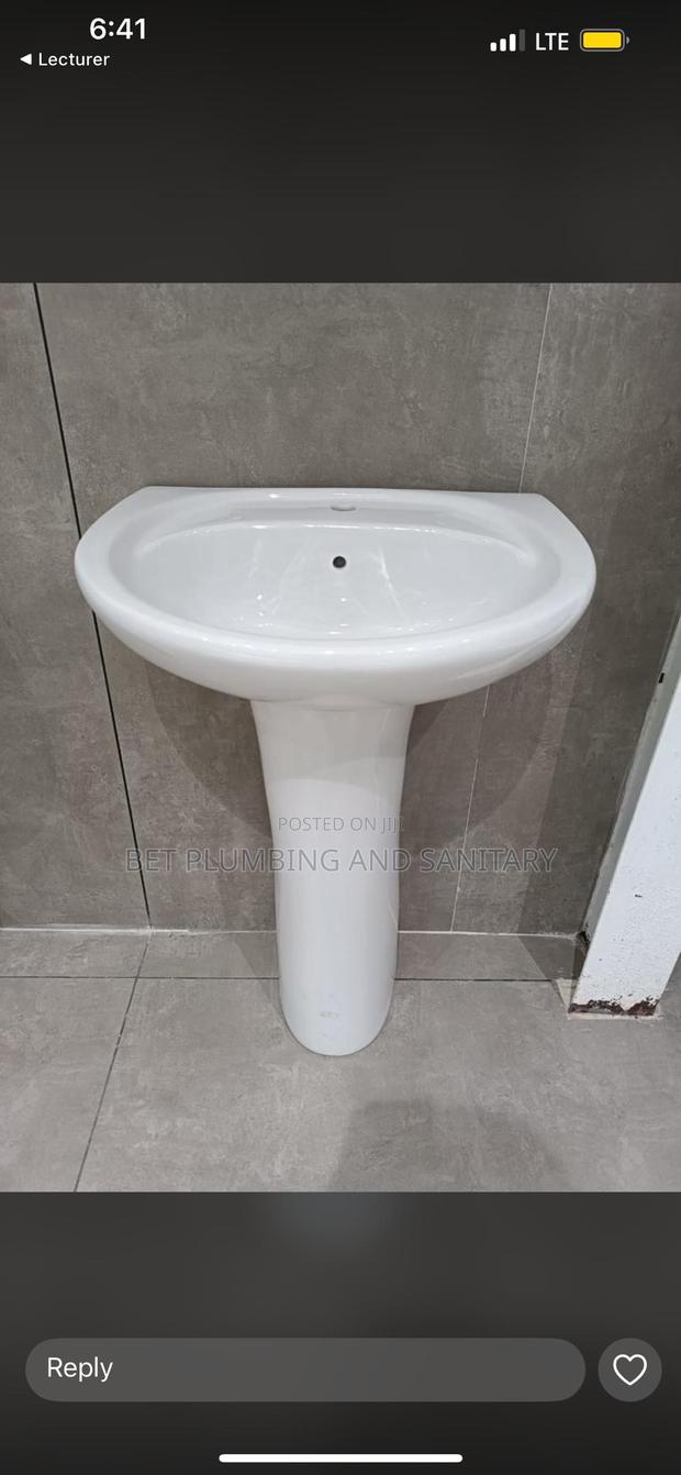 Round Hand Wash Basin_complete_basin and Stand · Photo 1