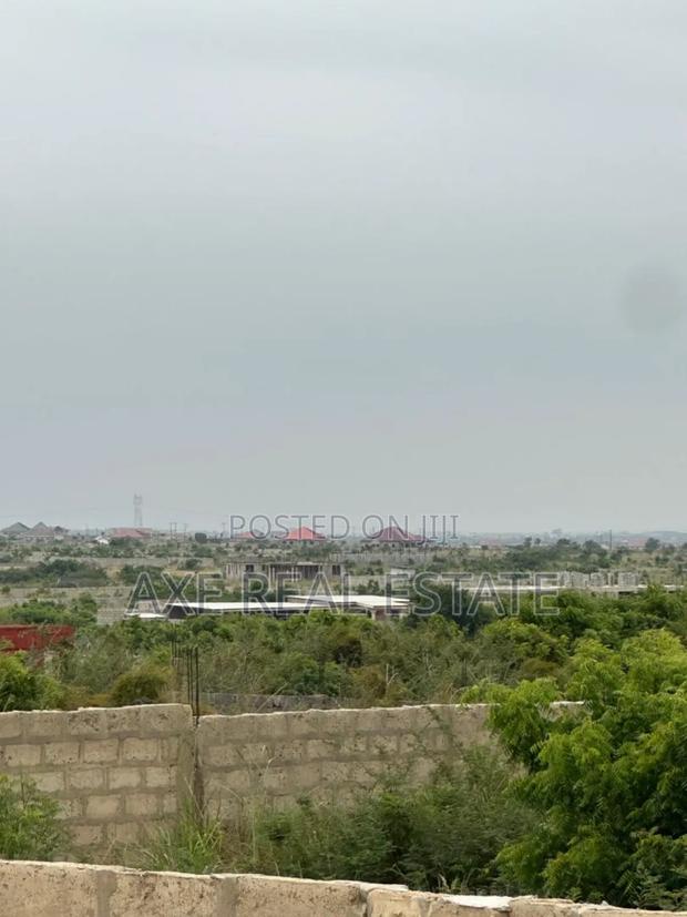 Buy Valuable Gated Plots at Prampram Beach Road · Photo 1