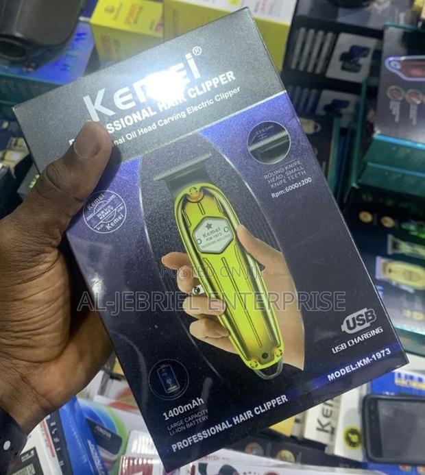 Kemei Cordless Hair Clipper · Photo 1