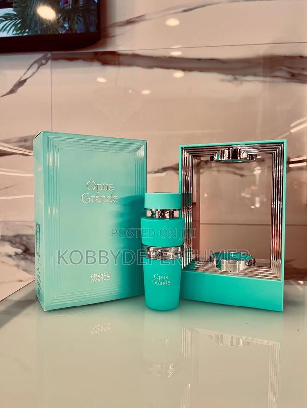 Opus Grande Perfume · Photo 1