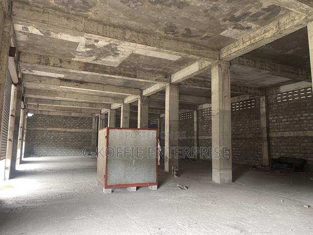 750 Am Warehouse at North Kaneshie Industrial Area 4 Rent · Photo 2