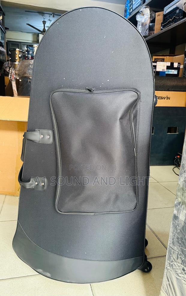 Yamaha Silver Tuba · Photo 6