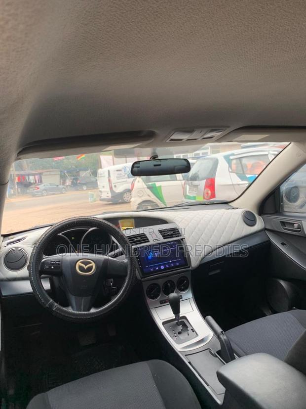 Mazda 3 2010 Gray · Photo 8