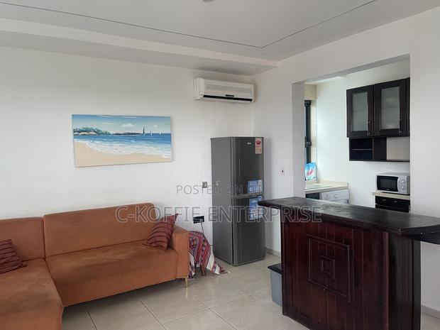 Furnished 2bdrm Apartment in Spintex for rent · Photo 5