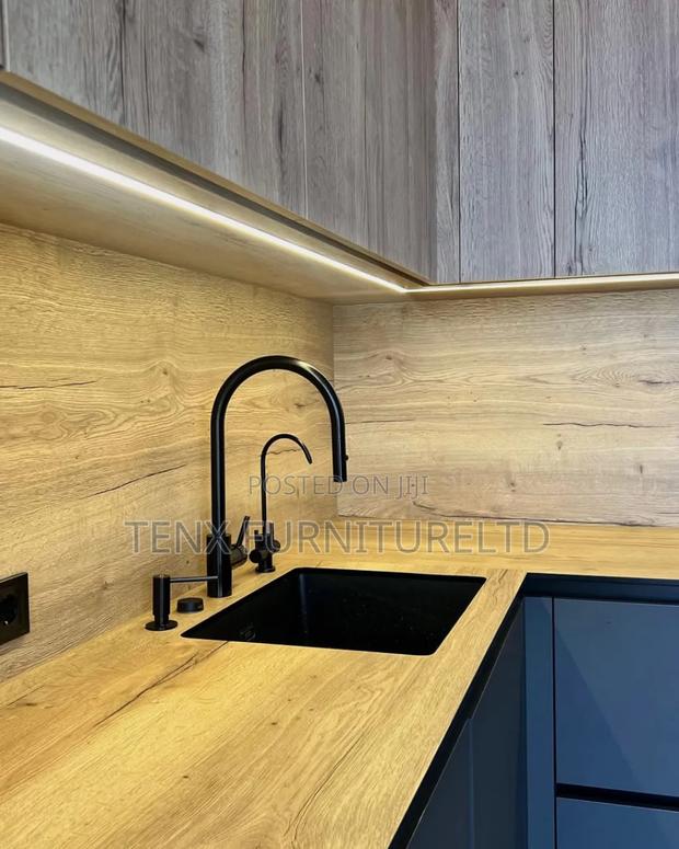 Kitchen Unit (L Shape) Design · Photo 1